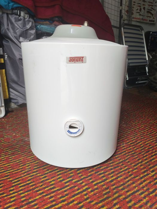 Boiler apă 50 L.