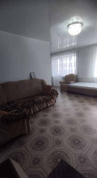 Продам 2 комнатную квартиру-студию