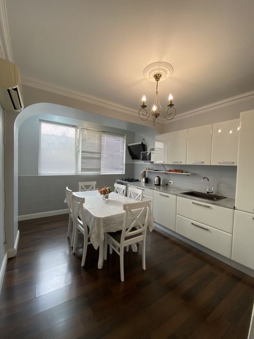 Комфортабельные 3-х комнатные апартаменты в районе Арбата