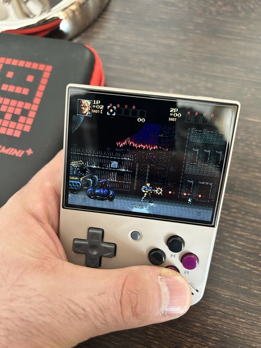 Ретро-консоль Miyoo mini plus