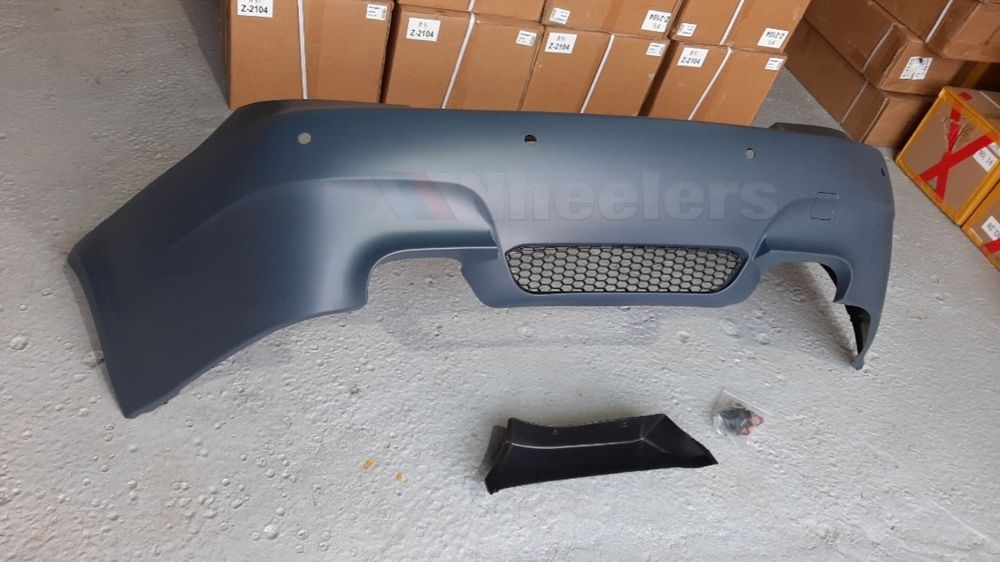 Задний М бампер M5 Look на БМВ Е60