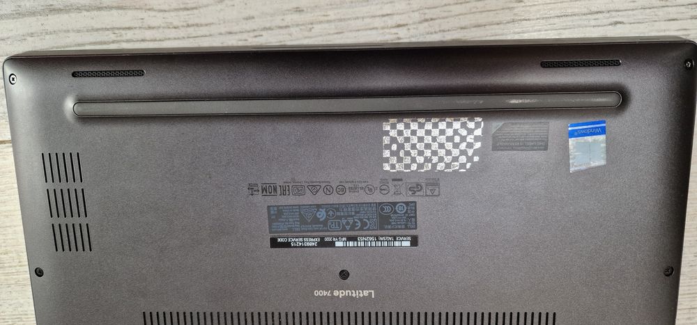 Vand laptop Dell Latitude E7400 touchscreen,i5,8gb ram,Nvme 256