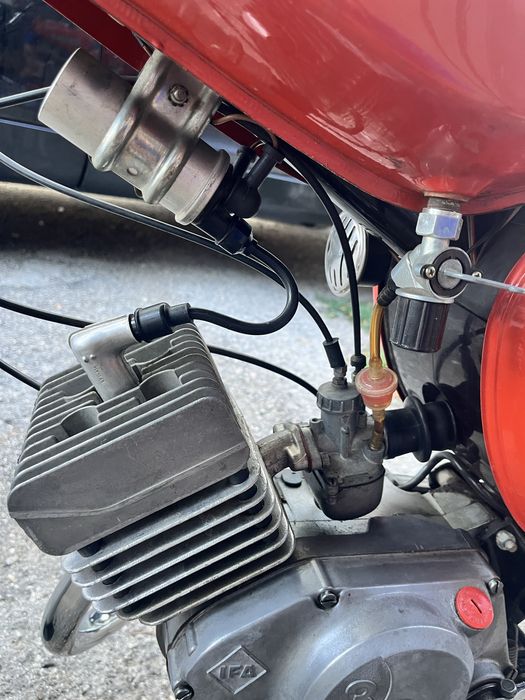 Продавам Симсон S51 Simson