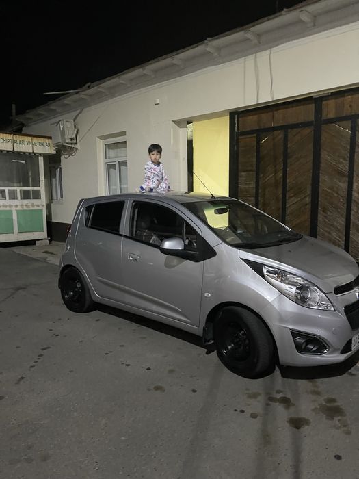Spark arenda 600 blan chqadi