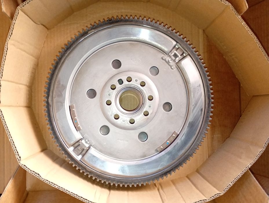 Volanta Ford 2.0 Nouă cod  60003350 00