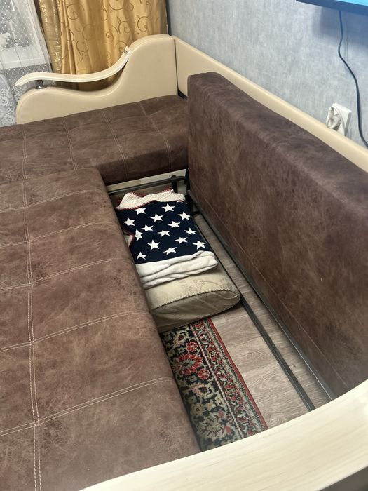 Продам диван- трансформер