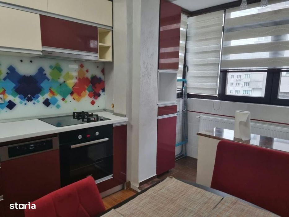 Apartament 3 Camere 1 Decembrie | Parcare | Centrala | Metrou | 2 Balc