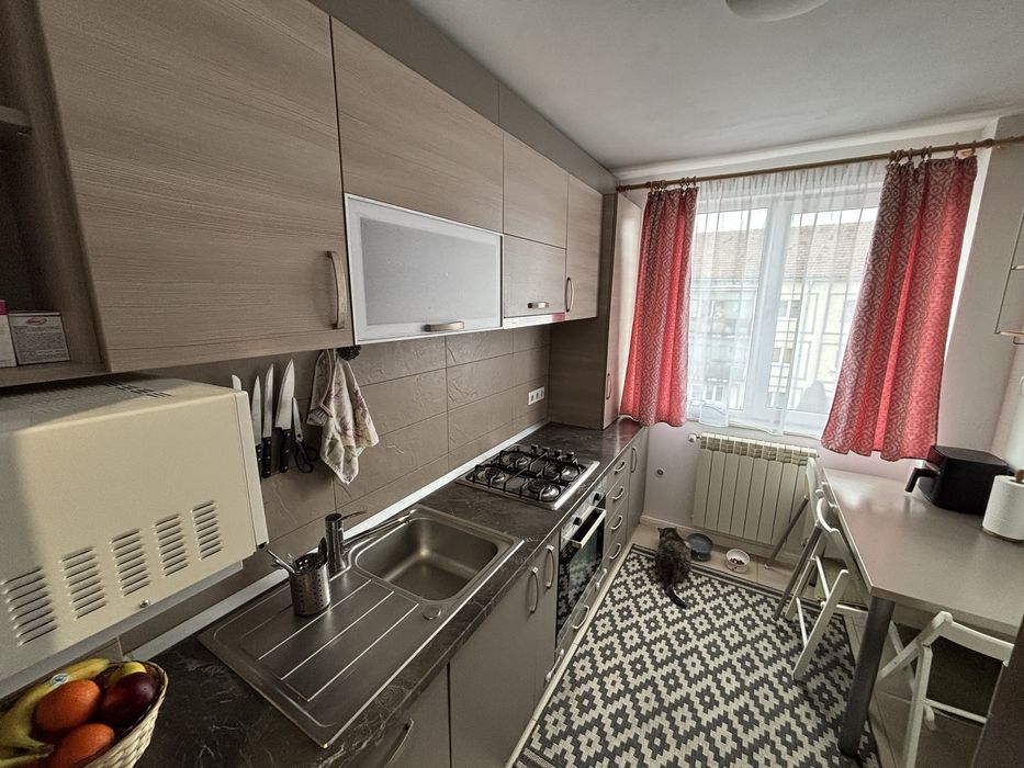 Apartament 3 camere – Grigorescu, zona Coloane