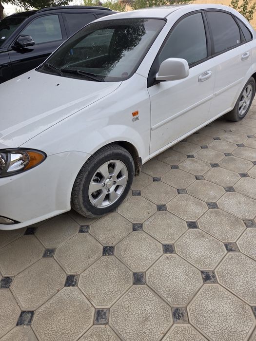 Chevrolet Lacetti / Gentra 2023