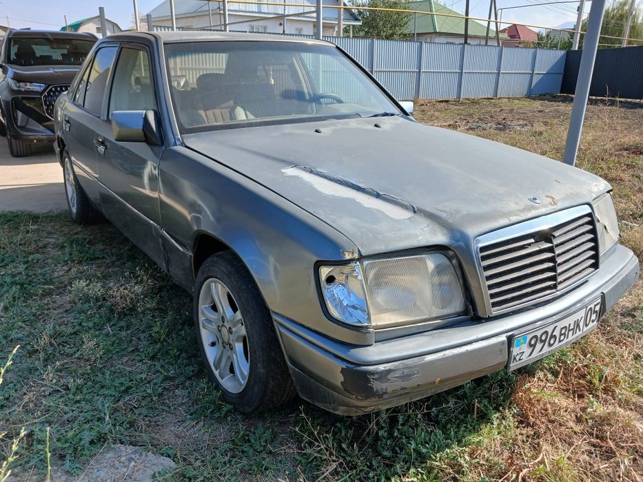 Мерседес бенз е260