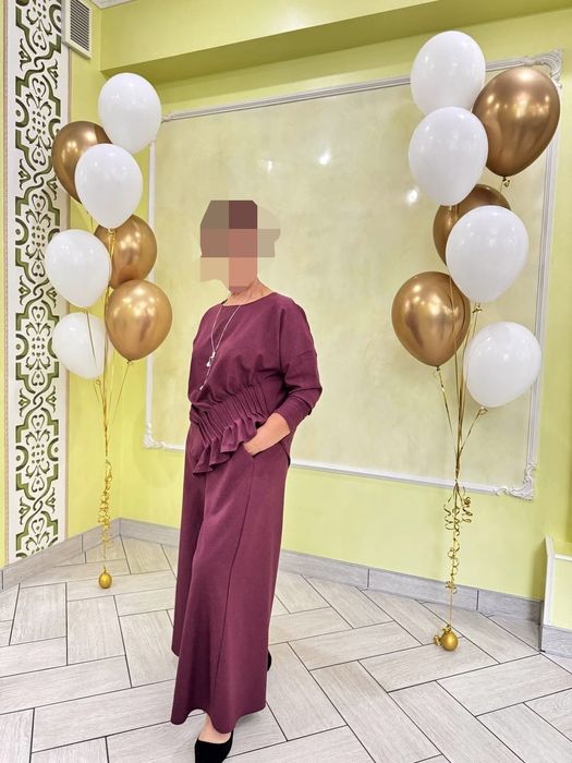 Продам Нарядный костюм