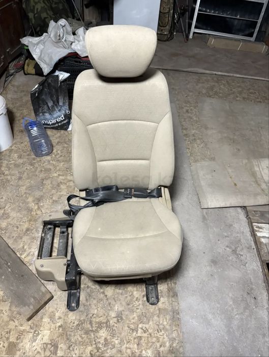 Кресло от hyndai starex