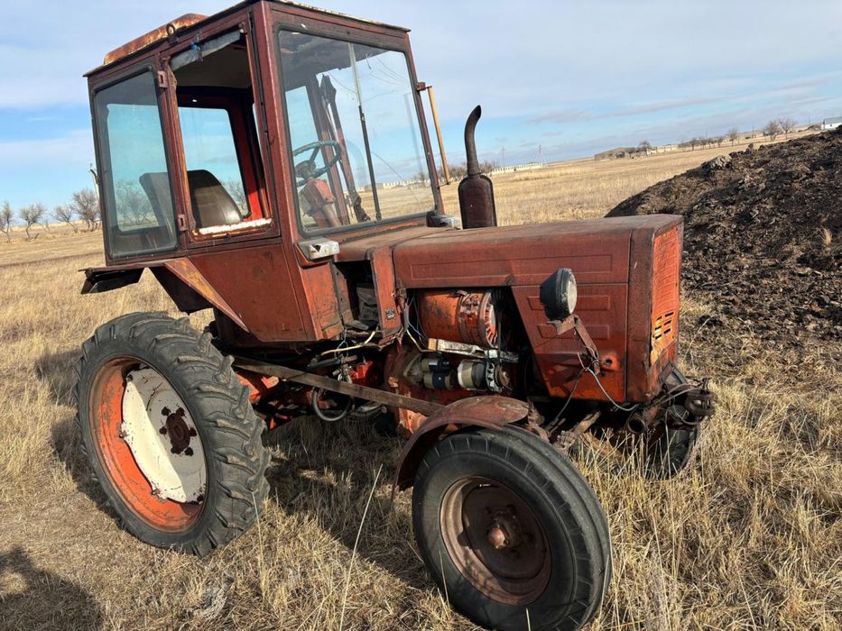 Продам трактор колесный Т-25