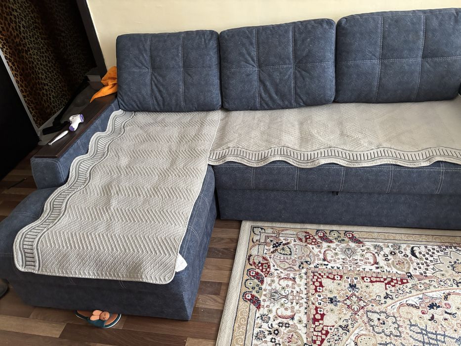 Продам дешево диван