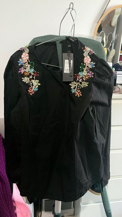 Tricou Zara mânecă bufantă nouă cu imprimeu