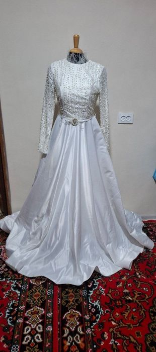 Kelin ko'ylak toy oqshomi uchun