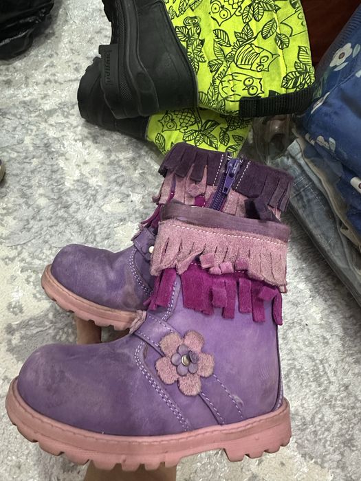 Для девочек сапоги 24