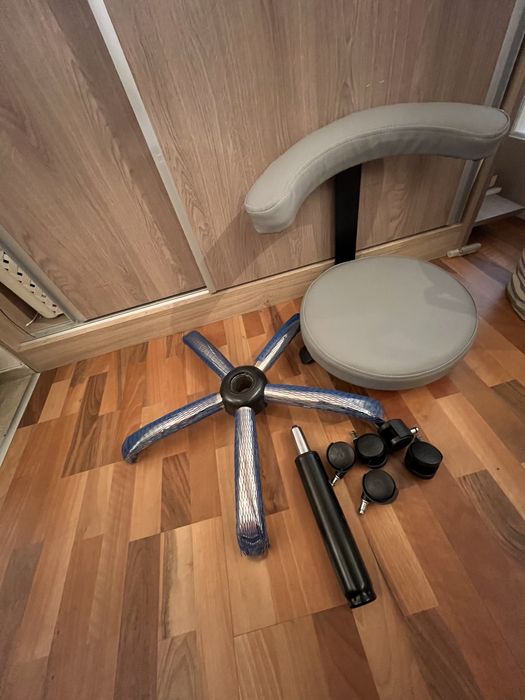 Топ цена Козметичен Стол табуретка