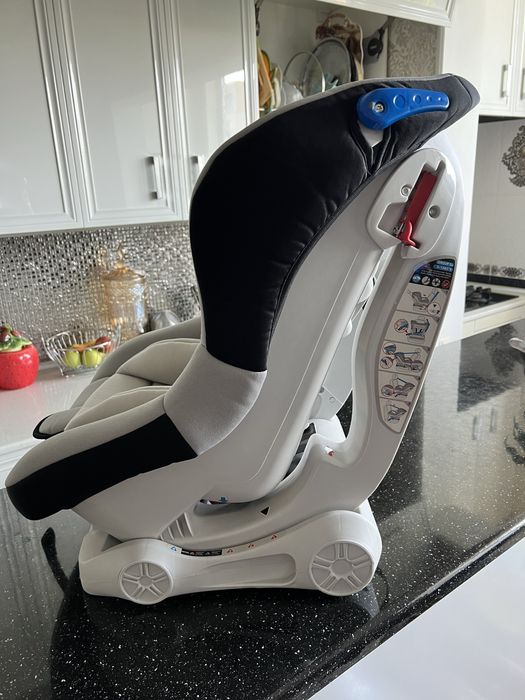 Продам детское кресло burbay