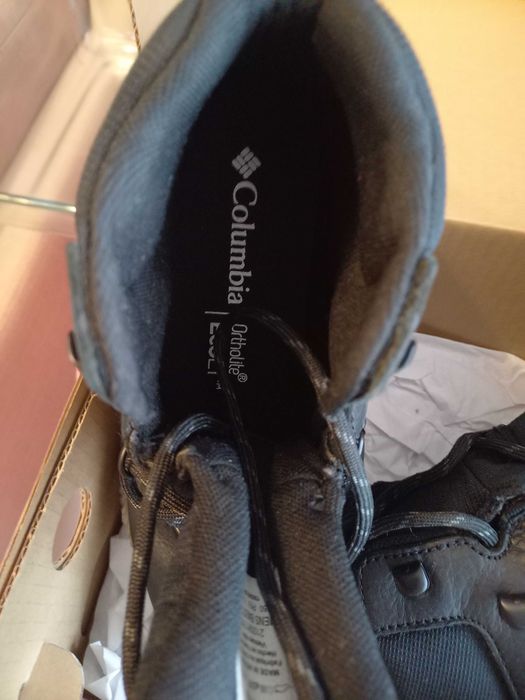 Продавам дамски обувки Колумбия