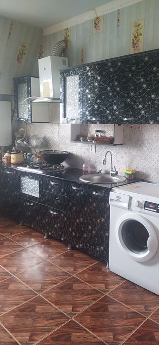 Срочно Срочно продаю сваю квартиру без комиссие без посредников