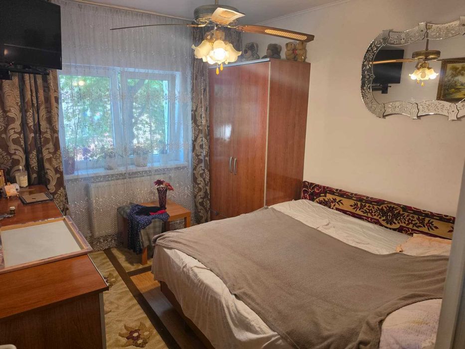 Apartament cu 3 camere