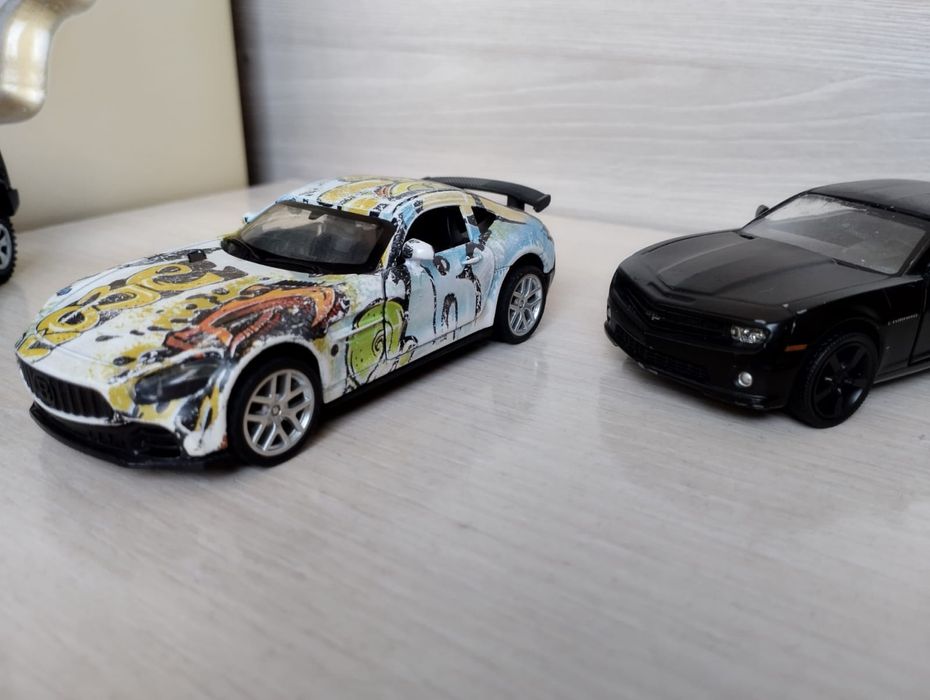 Игрушки машинки из метала