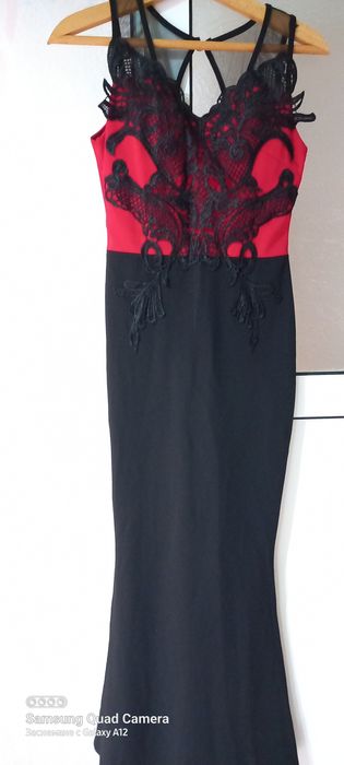 Стилни дълги рокли