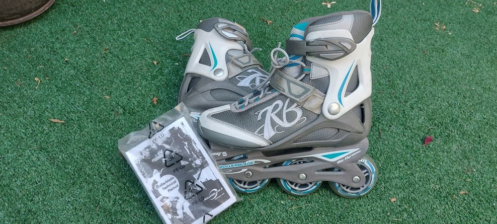 Дамски ролери Rollerblade