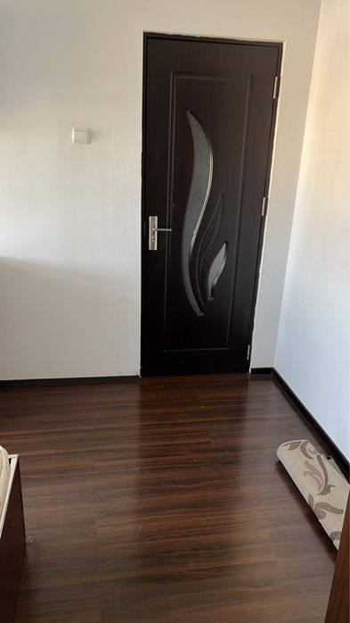 Garsoniera de închiriat