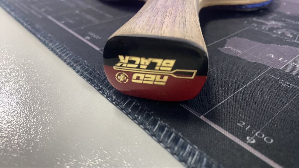 Продаю защитную ракетку