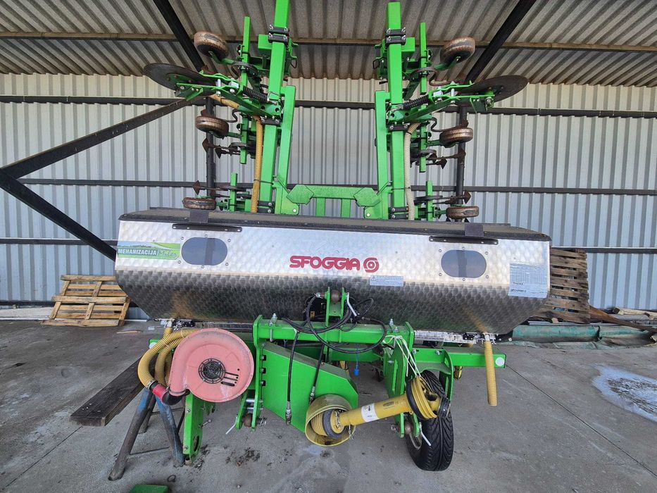 Prasitoare pe 8 randuri