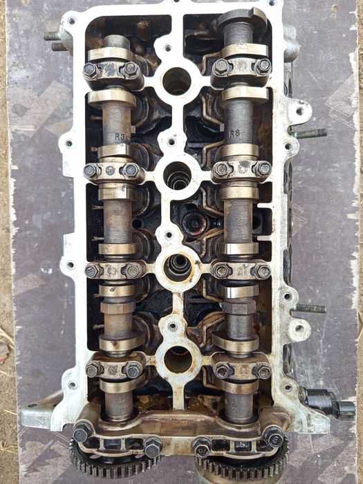 Продам ГБЦ на Хундай акцент