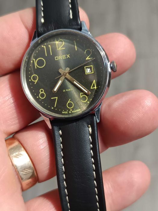 Ceas Orex 21 rubine Made in Romania mecanism cu armare manuală calibru 2414 cadran verde .