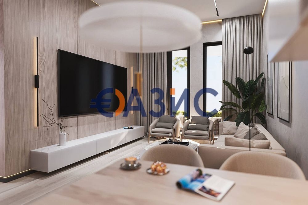 Продава се Тристаен апартамент в Свети Влас - 193 кв.м за 694 €/кв.м - Снимка #2