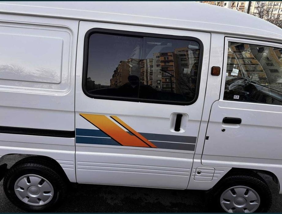 Damas Kombi 2025