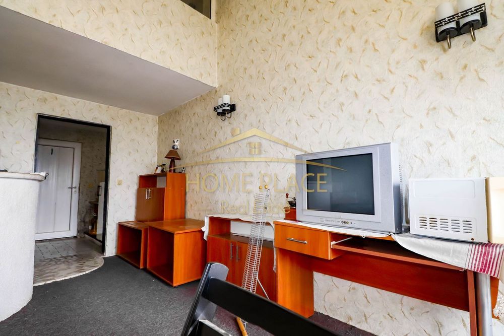 Дава се под наем Двустаен апартамент в Варна, м-т Траката - 50 кв.м за 188.7 € - Снимка #2