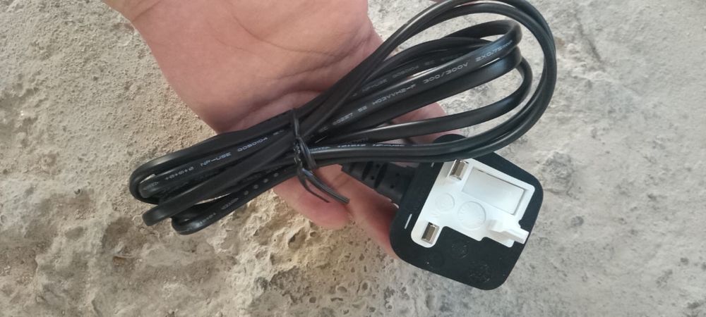 Кабель новый продам