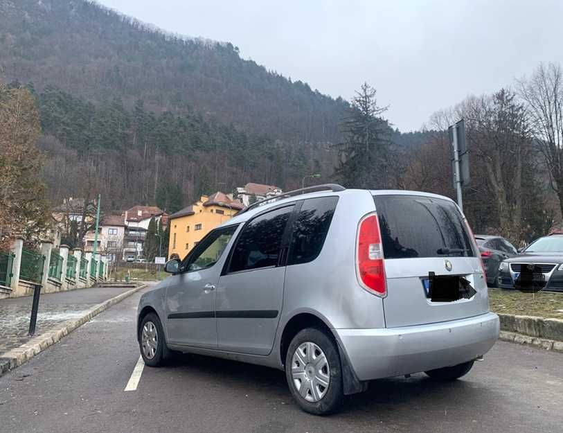 Skoda Roomster 1.2 TSI 70 CP - Ideală pentru Familie și Oraș!