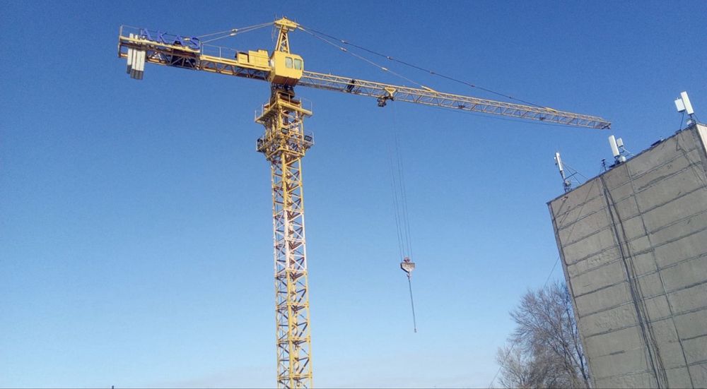 Башенный кран продам QTZ 63