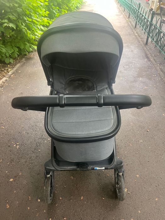 Продам б/у коляску за 30 тыс