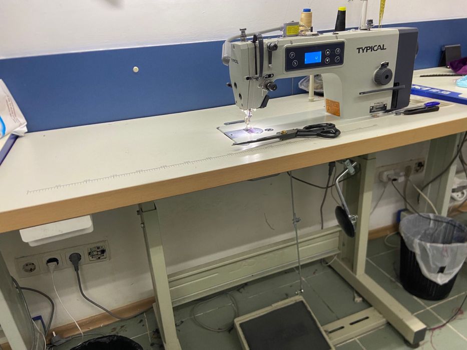 Швейная машинка Typical