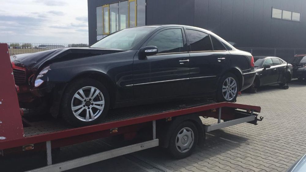 Dezmembram MB E Class W 211 3.0 CDI cutie automata,an fabr. 2006