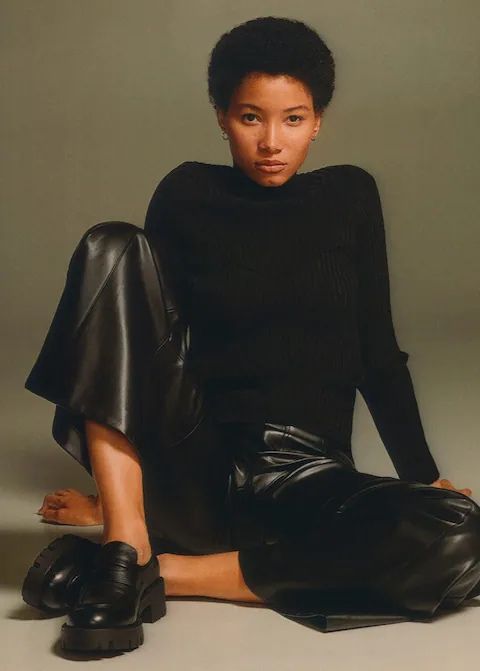 Mango чисто нова рипсена блуза пуловер