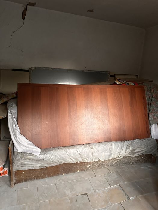 Кровать деревяная размер примерно 110