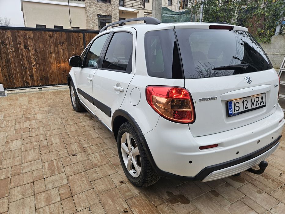 Suzuki  SX4   4x4