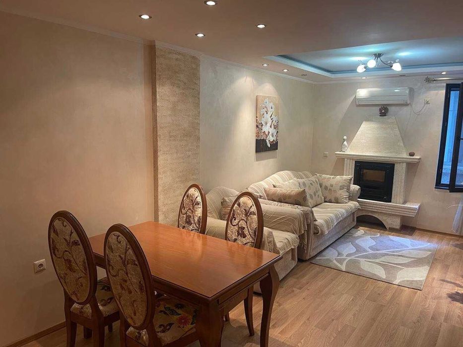 Продава се Тристаен апартамент в Бургас, Сарафово - 110 кв.м за 2273 €/кв.м - Снимка #10