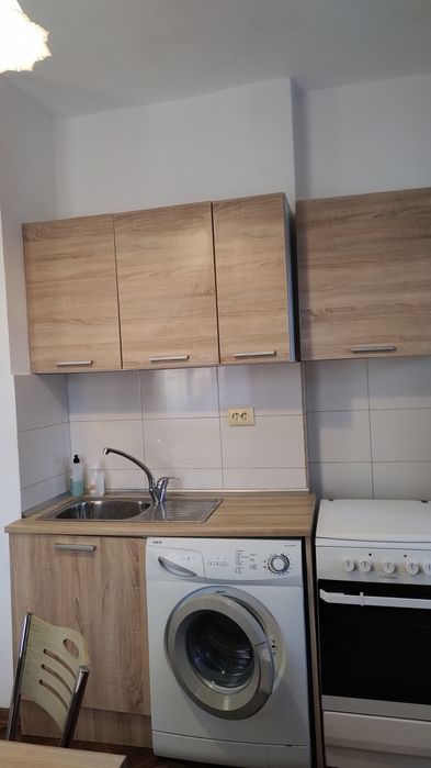 Дава се под наем Тристаен апартамент в Варна, Колхозен пазар - 67 кв.м за 357 € - Снимка #5