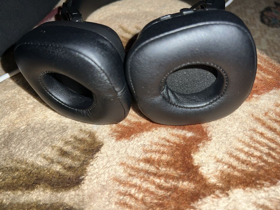 Наушники Marshall