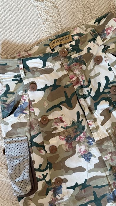 Pantaloni cargo camuflaj Mathilde